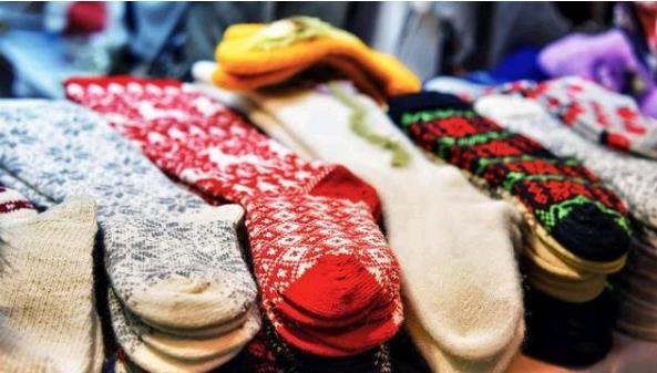 26岁的小伙子创业卖袜子，去年卖了1.6个亿-59爱分享